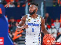 關(guān)鍵時(shí)刻失誤難掩全面表現(xiàn)！杰曼12中5貢獻(xiàn)16分5板14助