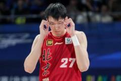 周琦下賽季仍將佩戴護(hù)目鏡登場比賽