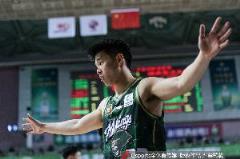 趙探長(zhǎng)：林葳、偰李永煒、于米提將出席今年阿迪達(dá)斯歐洲訓(xùn)練營(yíng)