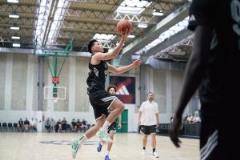 林葳14投12分小偰7中3得7分 葳少2場(chǎng)27中7阿迪歐洲訓(xùn)練營(yíng)表現(xiàn)亮眼