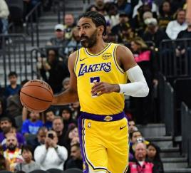 打瘋了！文森特7分鐘轟18+5三分 詹姆斯怒吼：要瘋了