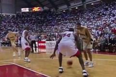 多少球隊為了他直接擺爛！鄧肯大學(xué)時期的進(jìn)攻集錦！