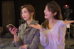 姚明這身高屬實(shí)恐怖！給你頒個(gè)獎(jiǎng)都得全程仰頭