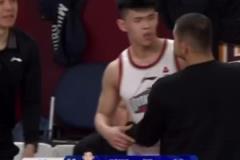 奶兇奶兇的！林葳當(dāng)年比賽中生氣示意換下 主帥西熱拉都沒(méi)拉住