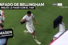 這太危險(xiǎn)了！貝林厄姆十分憤怒地踢了VAR監(jiān)視器