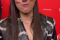 少爺真全能啊！威少還幫WNBA新秀妹子們設(shè)計今晚的服裝