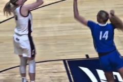 技術(shù)動作堪比男籃！WNBA狀元佩奇打球真的有點東西