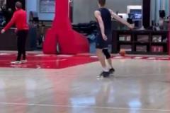 馬上算賬了！常規(guī)賽彪哥和華子互相推搡