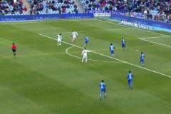 我就擅長這個！本澤馬的另一次經(jīng)典底線過人助攻