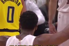 唯有尊敬！主場(chǎng)球迷嘲諷哈利，米切爾出手阻止