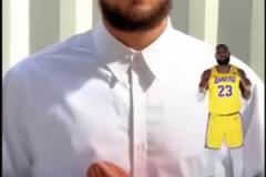 你認可嗎？布克心中的最強首發(fā)五人組：詹姆斯KD喬丹科比大夢！