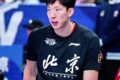 楊毅：對于說打進28年奧運會這事怎么看？周琦：我覺得我有信心