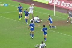 這球漂亮??！中甲遼寧鐵人外援姆本扎禁區(qū)內精彩倒鉤破門