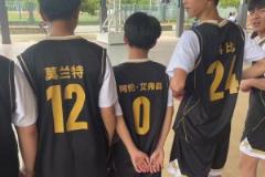 果然全明星陣容最后奪得本年級(jí)比賽冠軍對(duì)得起背后的名字