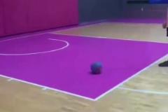 在這里打球，喬丹投籃都瘆得慌